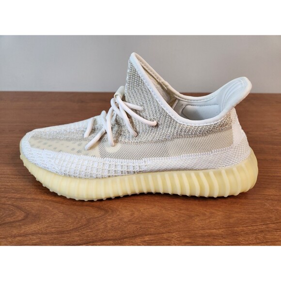 Adidas Men\'s Yeezy Boost 350 V2 Sneakers ~ Natural ~ FZ5246 Size 10 ~ W/ Box main image 4